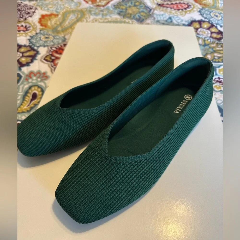 Vivaia Green Margot 2.0 Square Toe V Cut Ballerina Style Flats sz 41 Wide - Picture 2 of 10